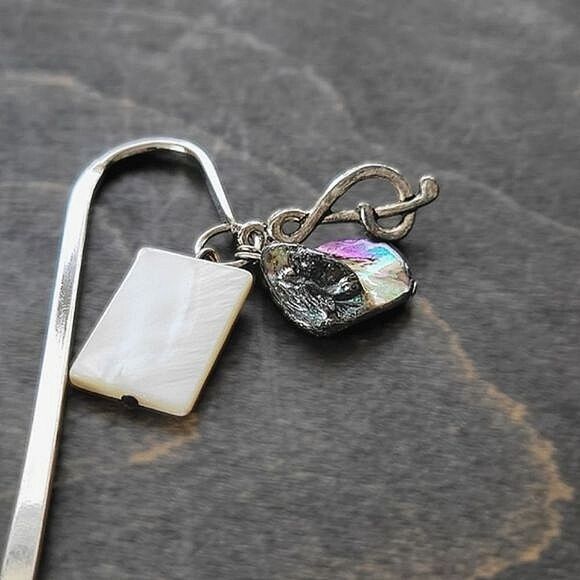 Vtg MOP & abalone silver tone metal charm bookmark - Picture 4 of 11